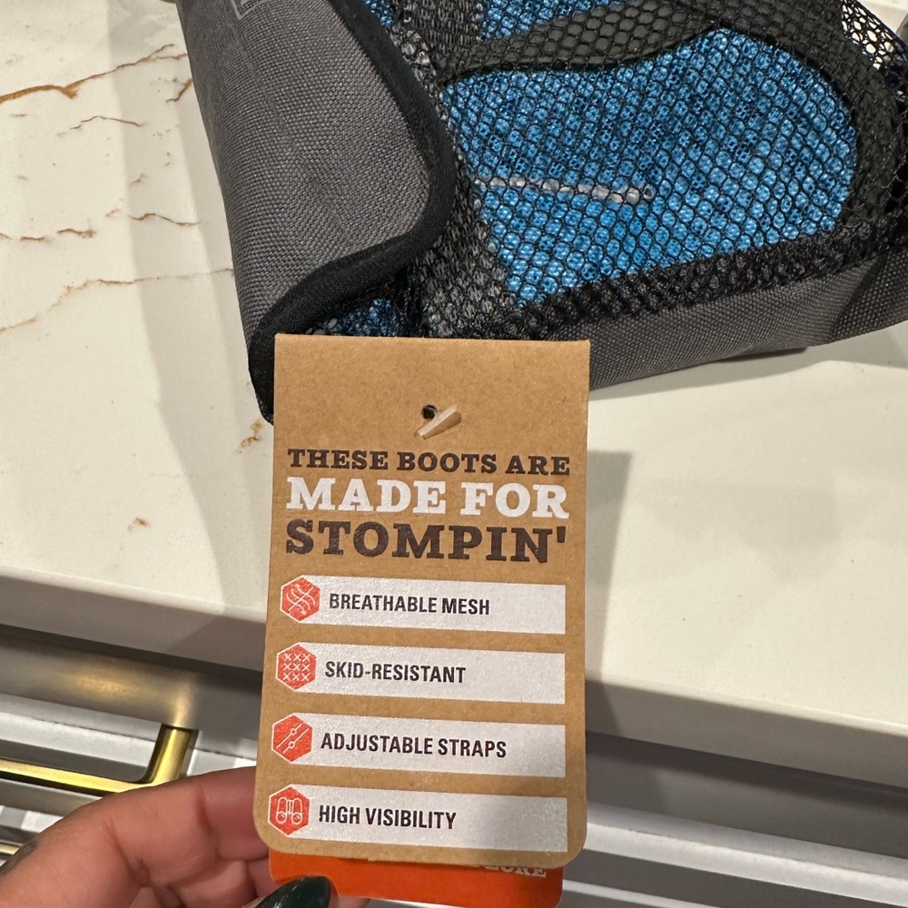 Pet booties